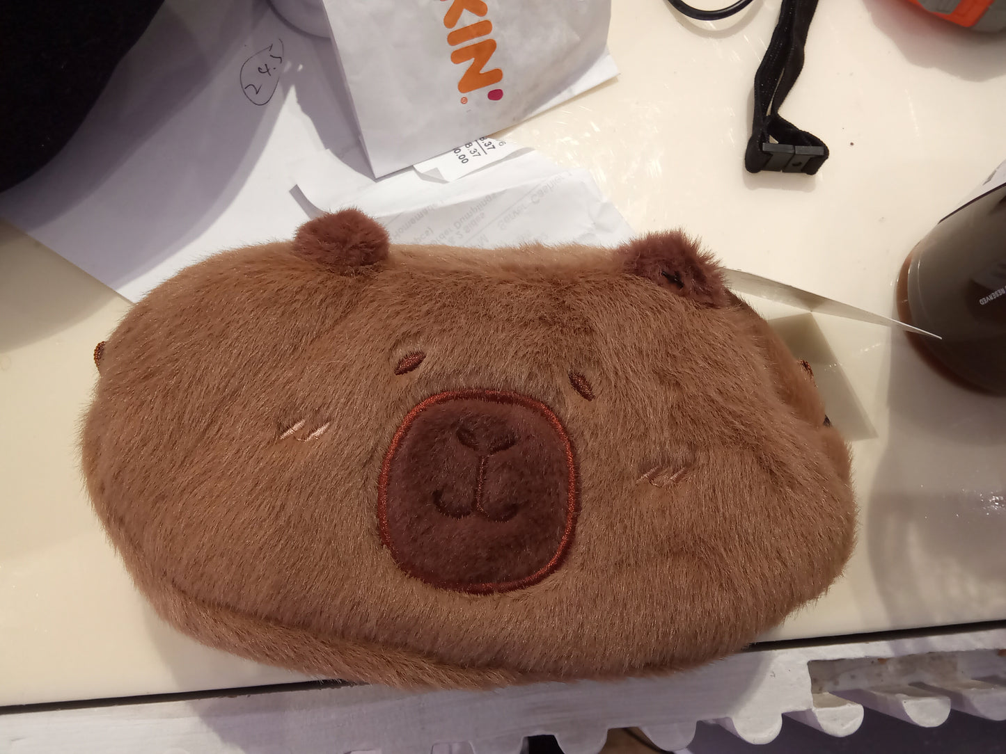 Capybara makeup pulse