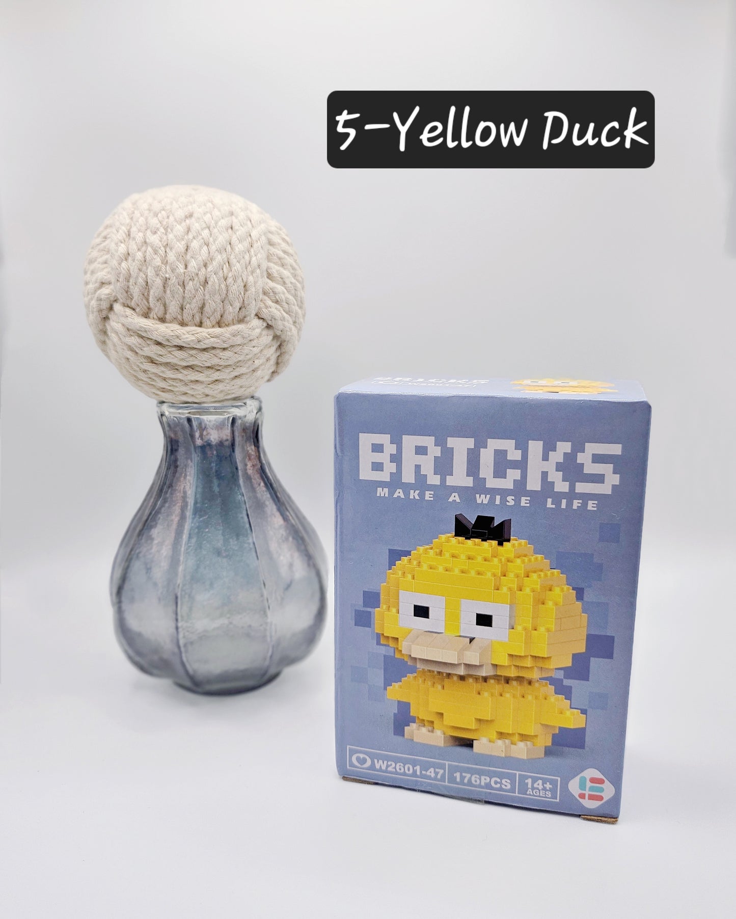 Small cartoon building blocks / 3D puzzles